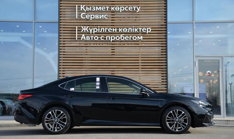 Toyota Camry 2.5 8AT FWD (204 л.с.) Люкс Автомобили с пробегом Шымкент  