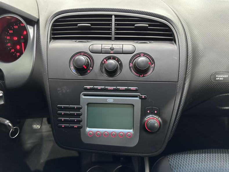 SEAT 1.6 MT FWD (102 л.с.) Базовая Твоё авто (Йошкар-Ола) Йошкар-Ола