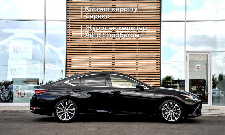 Lexus ES 250 AT (200 л.с.) Premium 28 Автомобили с пробегом Шымкент  