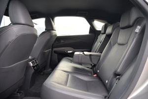 Lexus 2.5h CVT 4WD (250 л.с.) Executive + Автомобили с пробегом Шымкент  