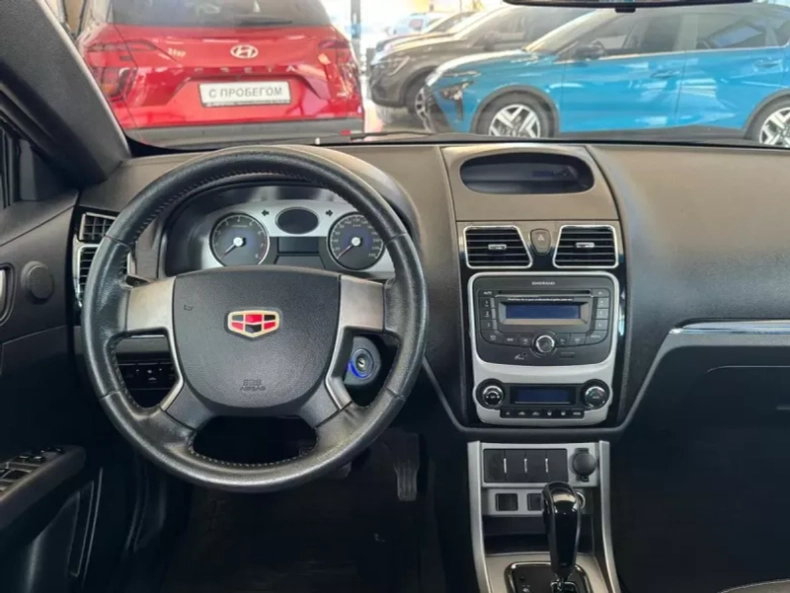 Geely 1.8 CVT (126 л. с.) Авто Люкс KIA Севастополь
