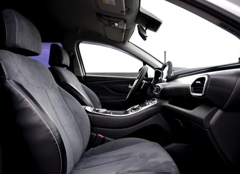 Hyundai Новый Sante Fe 2.5 AT 4WD (194 л.с.) Comfort Автомобили с пробегом Шымкент  
