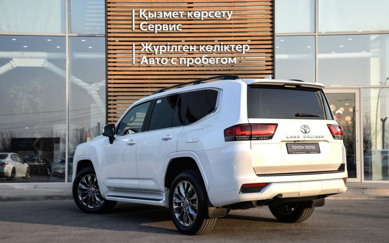 Toyota Land Cruiser 300 3.4 AT 4WD (415 л.с.) Премиум + Автомобили с пробегом Шымкент  