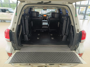 Toyota 4.5 TD 4WD AT (235 л. с.) Твоё авто (Киров)