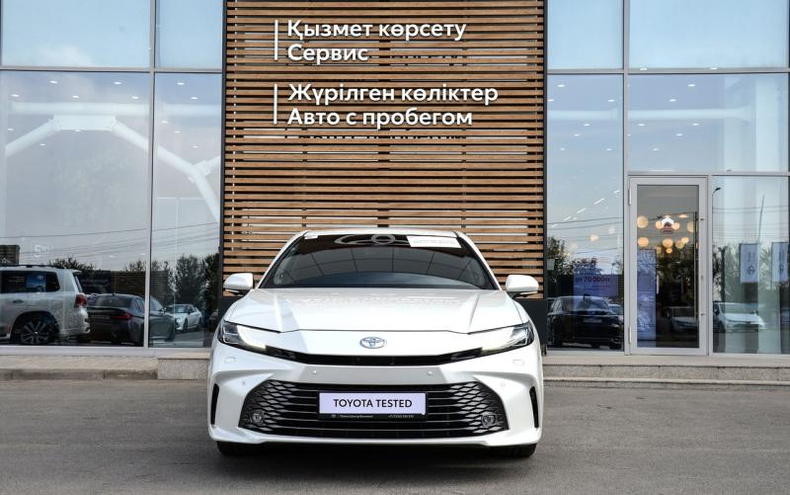 Toyota Camry 2.5 8AT FWD (204 л.с.) Люкс Автомобили с пробегом Шымкент  