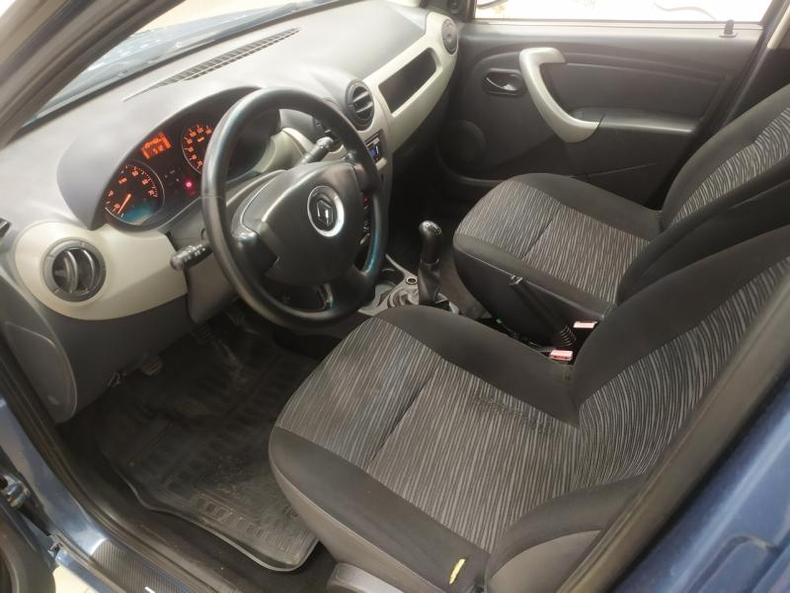 Renault 1.6 MT (84 л. с.) Твоё авто (Киров)