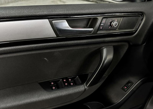 Volkswagen 3.6 FSI Tiptronic 4Motion (280 л. с.) A-motors Автомобили с пробегом Астана