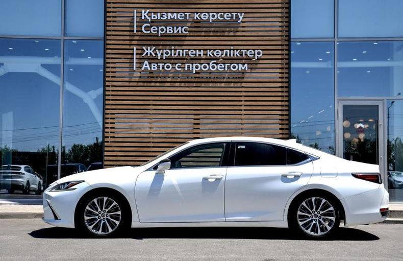 Lexus ES 2.5 AT FWD (200 л.с.) 250 Premium 28 Автомобили с пробегом Шымкент  