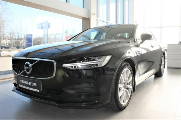 Volvo S90 2.0 T4 Drive-E AT (190 л.с.) Momentum