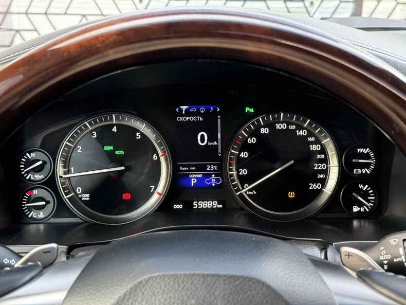 Lexus LX 570 5.7 AT (383 л.с.) 4WD Luxury 21+ Лексус Бишкек Бишкек