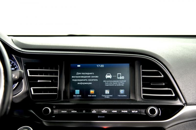 Hyundai Elantra 2.0 AT FWD (150 л.с.) Elegance + Пакет "High-Tech" (+Style) Автомобили с пробегом Шымкент  