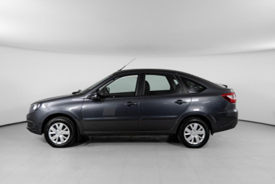 LADA Новая Granta хетчбэк 1.6 MT 8кл (87 л. с.)