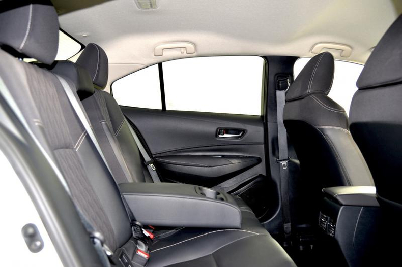 Toyota Corolla 1.6 CVT (122 л. с.) Престиж Автомобили с пробегом Шымкент  