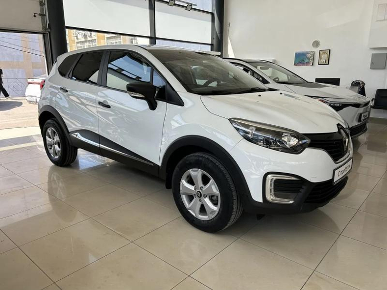 Renault Kaptur 1.6 MT (114 л. с.) Авто Люкс KIA Севастополь