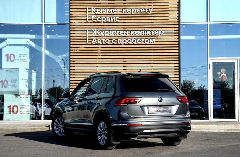 Volkswagen Tiguan 1.4 TSI AT (150 л.с.) 4WD Respect Автомобили с пробегом Шымкент  