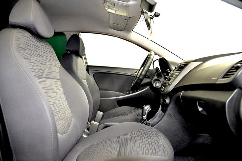 Hyundai 1.6 AT (124 л. с.) Автомобили с пробегом Шымкент  