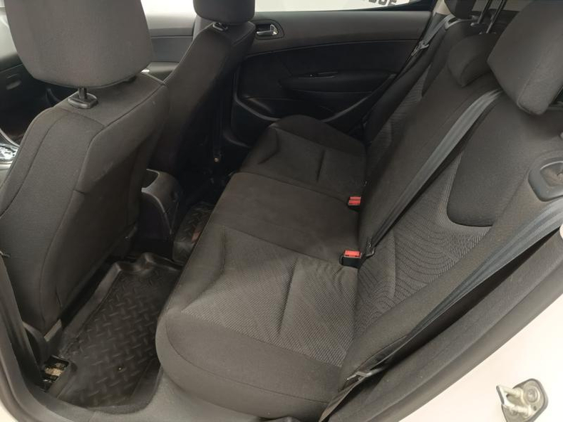 Peugeot 1.6 VTi AT (120 л. с.) Russian Pack Твоё авто (Киров)