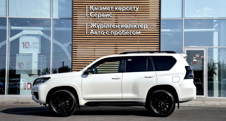 Toyota Land Cruiser Prado 2.7 AT 4WD (163 л.с.) Престиж Black Edition Автомобили с пробегом Шымкент  