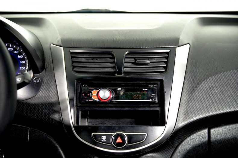 Hyundai Solaris 1.6 AT FWD (123 л.с.) Active Автомобили с пробегом Шымкент  