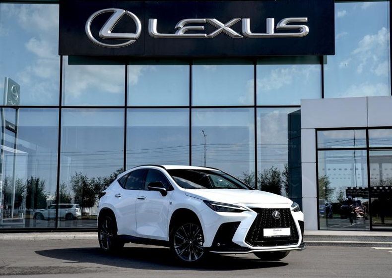 Lexus NX 2.4 AT 4WD (279 л.с.) Luxury Автомобили с пробегом Шымкент  