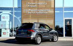 Volkswagen Tiguan 1.4 TSI AT (150 л.с.) 4WD Respect Автомобили с пробегом Шымкент  