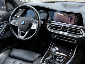 BMW X7 xDrive40i Steptronic (340 л.с.) xDrive <br>Тойота Центр Бишкек Бишкек