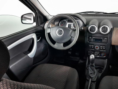 LADA Largus универсал 1.6 MT 16 кл (5 мест) (106 л. с.)