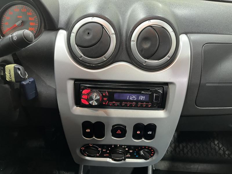 Renault 1.6 MT (102 л. с.) Prestige Твоё авто (Йошкар-Ола)