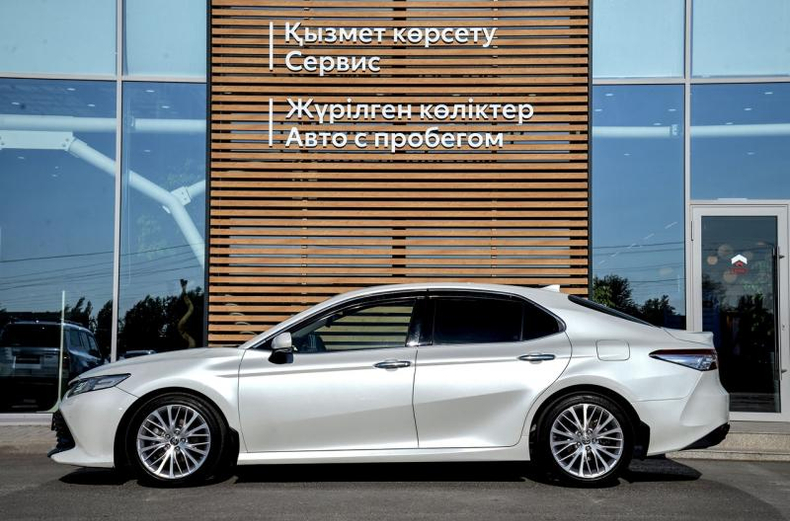 Toyota Camry 2.5 AT FWD (181 л.с.) Престиж Плюс BX/B4.5 Автомобили с пробегом Шымкент  
