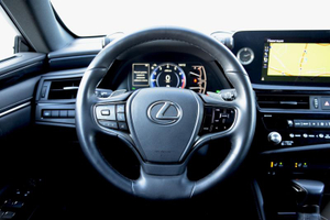 Lexus ES 250 AT (200 л.с.) Progressive Автомобили с пробегом Шымкент  