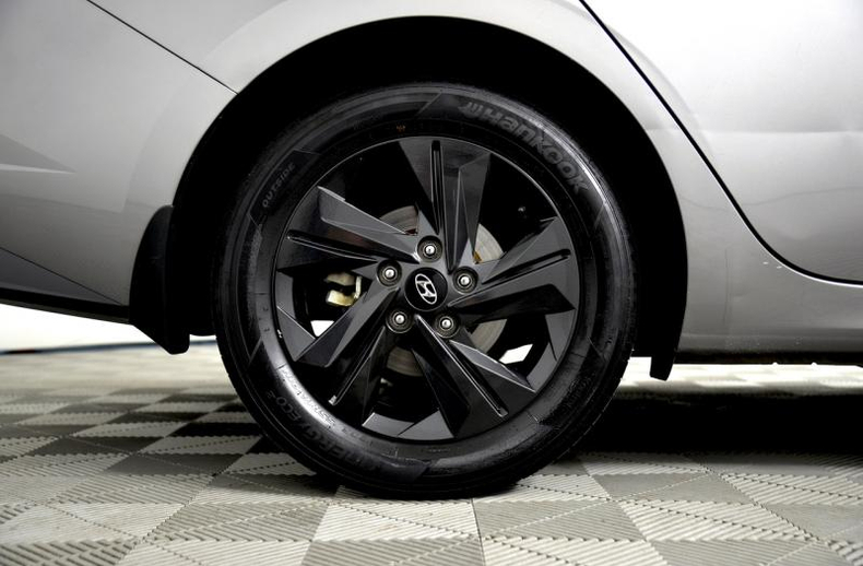 Hyundai Новая Elantra 1.6 6AT FWD (128 л.с.) MPI Elegance Автомобили с пробегом Шымкент  