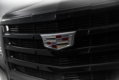 Cadillac Escalade 6.2 V8 АТ 4WD (426 л.с.) Luxury