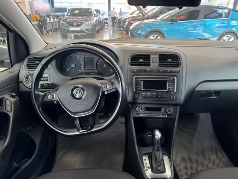 Volkswagen Polo 1.6 AT FWD (105 л.с.) MPI Авто Люкс KIA Севастополь
