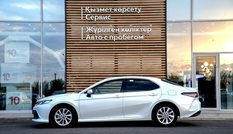 Toyota Camry 2.5 AT (206 л.с.) Престиж 4K Автомобили с пробегом Шымкент  