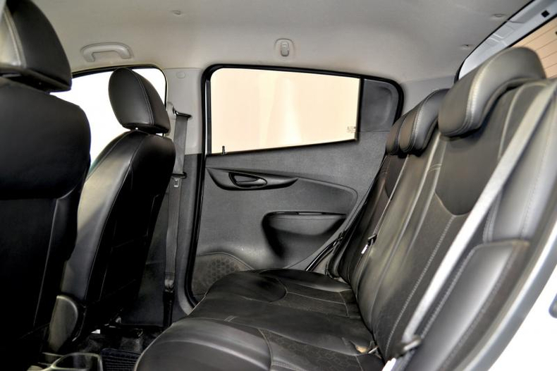 Chevrolet Spark 1.2 AT (85 л. с.) LTZ  Автомобили с пробегом Шымкент  