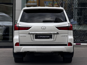 Lexus LX 570 5.7 AT (383 л.с.) 4WD Luxury+ <br>Тойота Центр Бишкек Бишкек