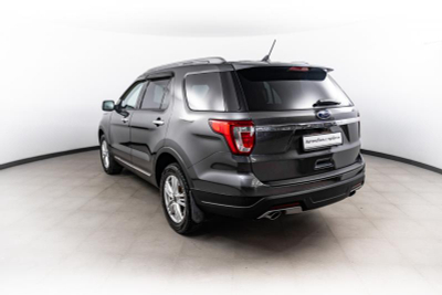 Ford Explorer 3.5 SelectShift 4WD (249 л. с.)