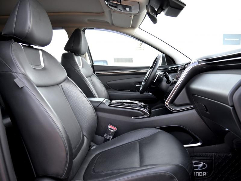 Hyundai 2.5 AT 4WD (190 л.с.) Luxe Автомобили с пробегом Шымкент  