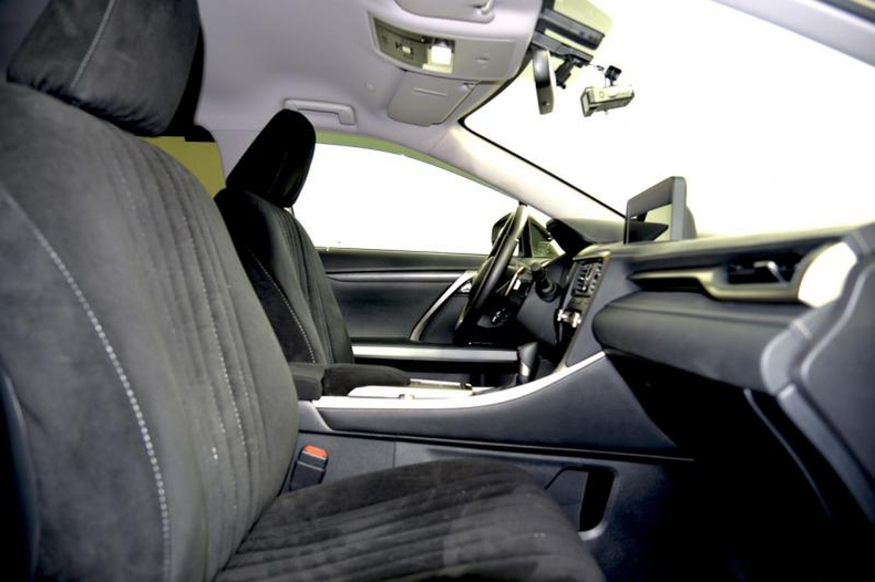 Lexus New RX 2.0 AT 4WD (238 л.с.) 300 Black Vision Автомобили с пробегом Шымкент  