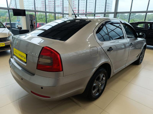 SKODA 1.6 MPI MT (102 л. с.) Ambition Твоё авто (Киров)