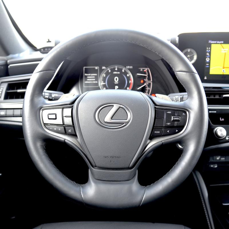 Lexus ES 250 AT (200 л.с.) Progressive Автомобили с пробегом Шымкент  