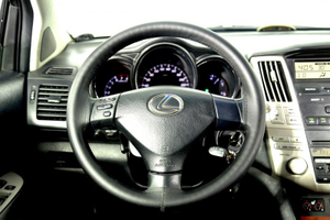Lexus 3.0 AT 4WD (204 л.с.) 300 Автомобили с пробегом Шымкент  