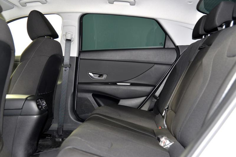 Hyundai Новая Elantra 1.6 6AT FWD (128 л.с.) MPI Elegance Автомобили с пробегом Шымкент  