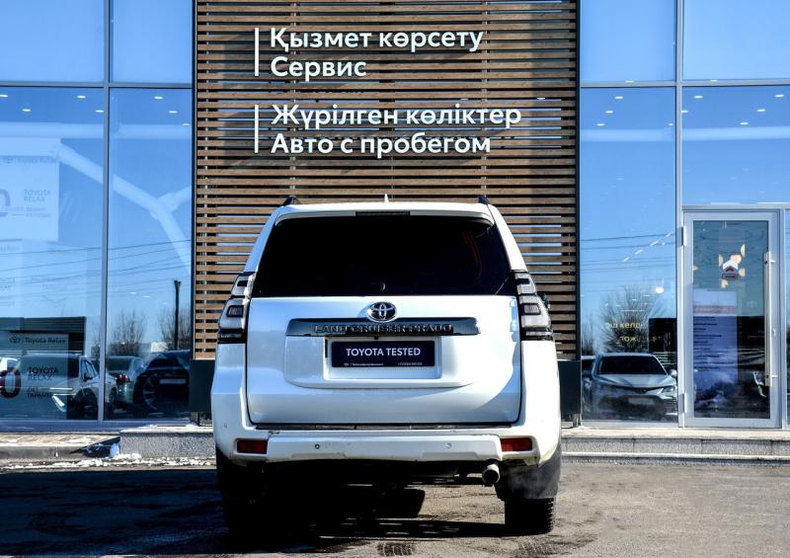 Toyota Land Cruiser Prado 2.7 AT 4WD (163 л.с.) Престиж Black Edition Автомобили с пробегом Шымкент  