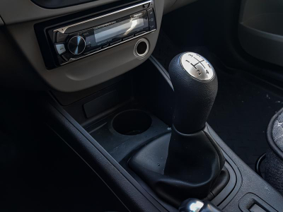 Renault Fluence 1.6 MT (110 л. с.)