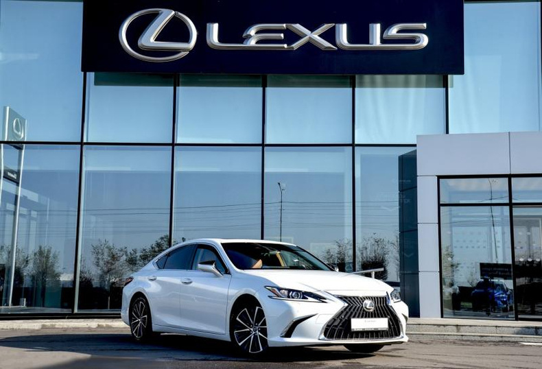 Lexus ES 250 AT (200 л.с.) Progressive Автомобили с пробегом Шымкент  