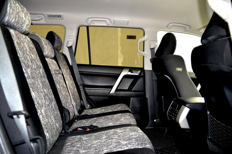 Toyota Land Cruiser Prado 4.0 AT 4WD (249 л.с.) Престиж Автомобили с пробегом Шымкент  