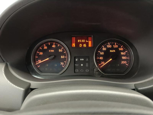 Renault 1.6 MT (84 л. с.) Authentique Твоё авто (Киров)