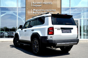 Toyota Land Cruiser Prado 2.4 AT 4WD (281 л.с.) Люкс+ 7 мест Автомобили с пробегом Шымкент  