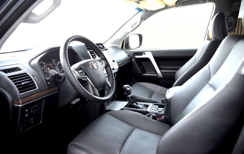 Toyota Land Cruiser Prado 2.7 AT 4WD (163 л.с.) Престиж Автомобили с пробегом Шымкент  